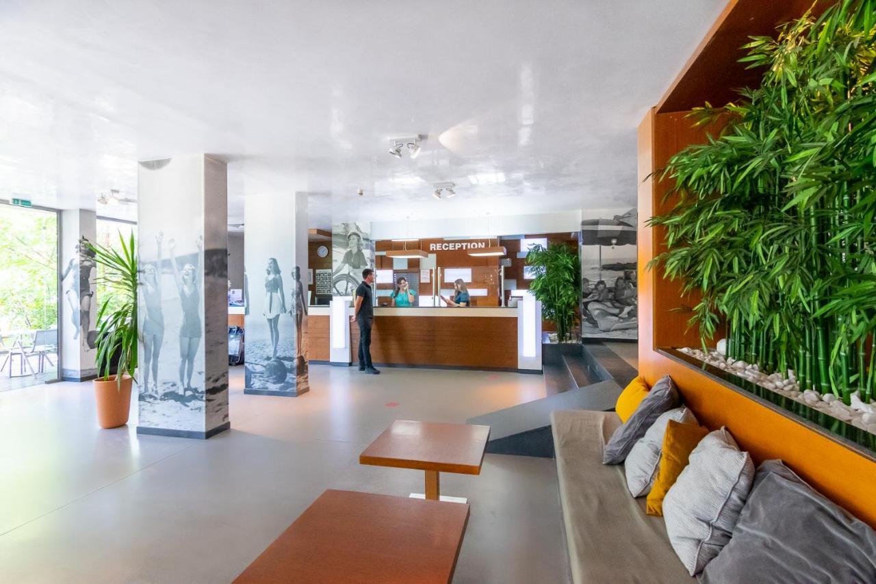 Hotel Excelsior 골든샌드 외부 사진